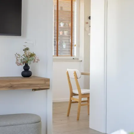 Brand New Apartmán