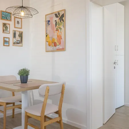 Brand New * Makarska