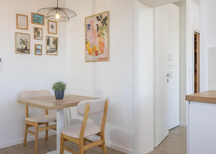 Brand New * Makarska